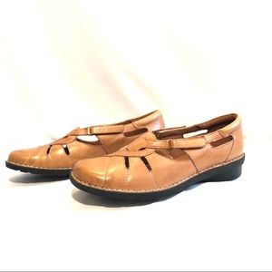 CLARKS Bendables Size 11M Casual Leather Shoes